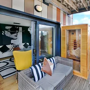 apt-unique-sky-view-2-bed.brighton-hotels-england.com/